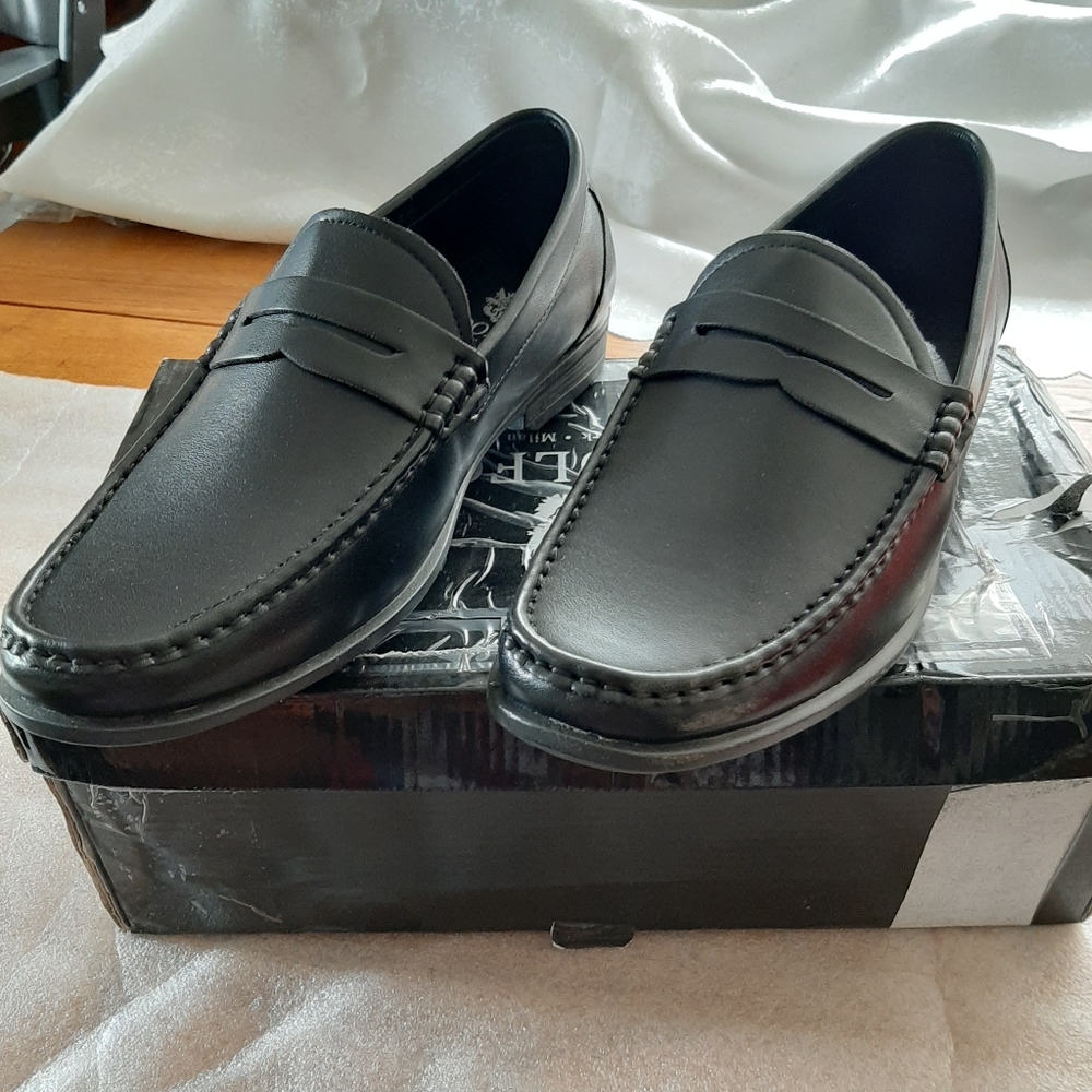 Mens shoes